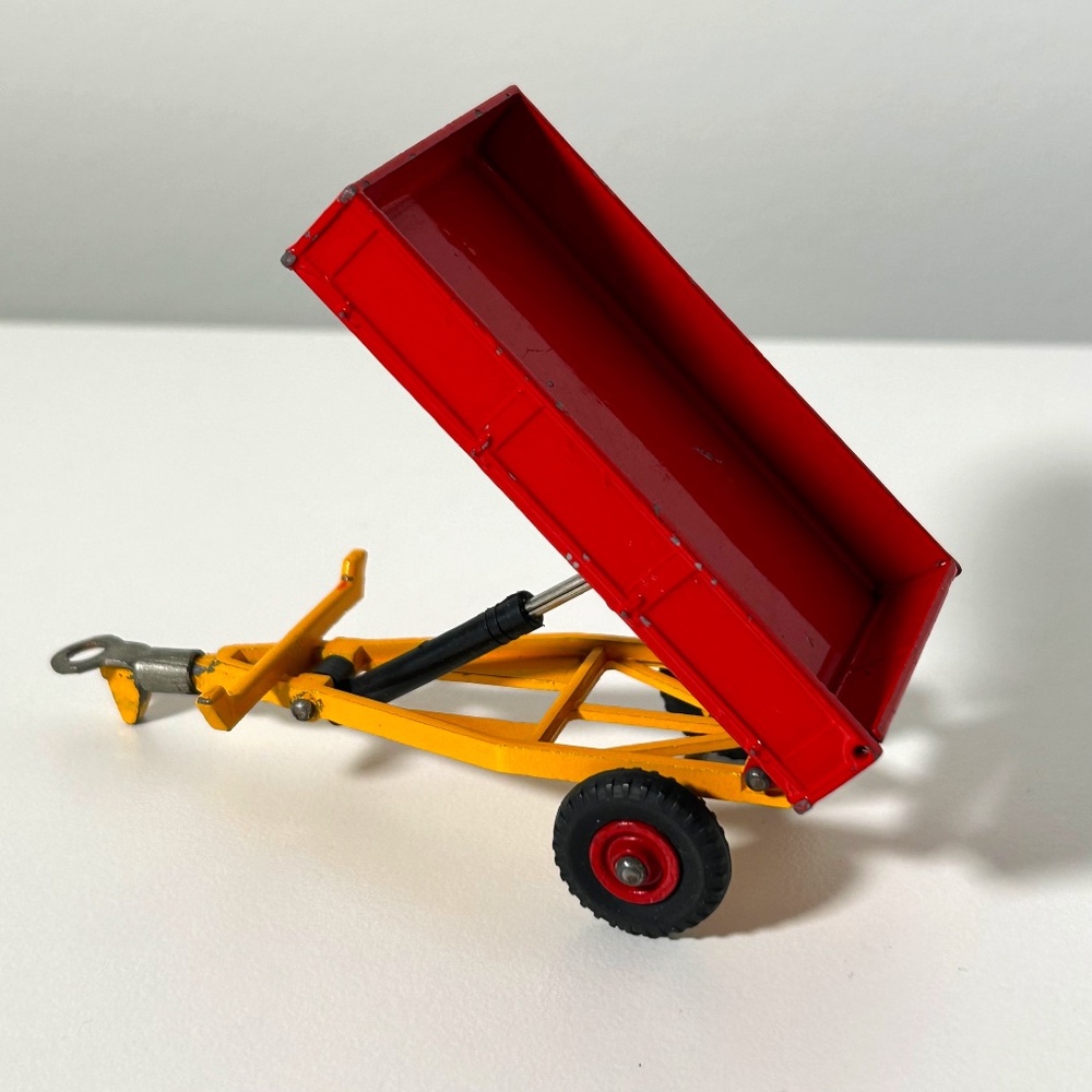 Vintage 60s Meccano Dinky Toys Weeks Farm Tipping Trailer #319 Made in England